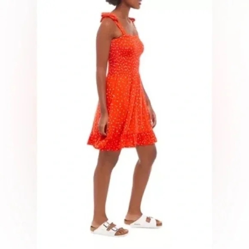 Cabana | by Crown & Ivy Juniors' Smocked Knit Dress Red Star Large - Picture 4 of 5